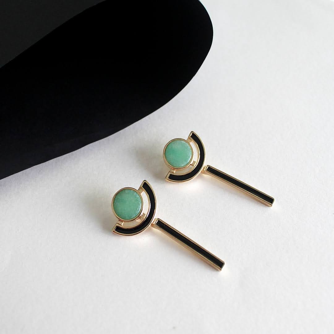 Target Line Earring