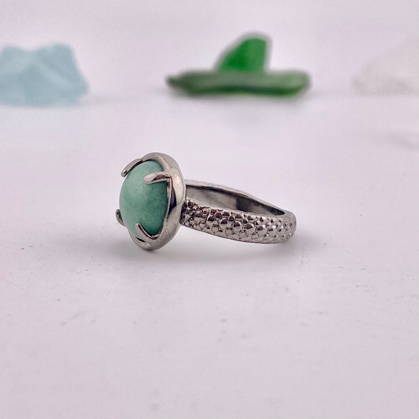 Green Quartz Cabochon Ring