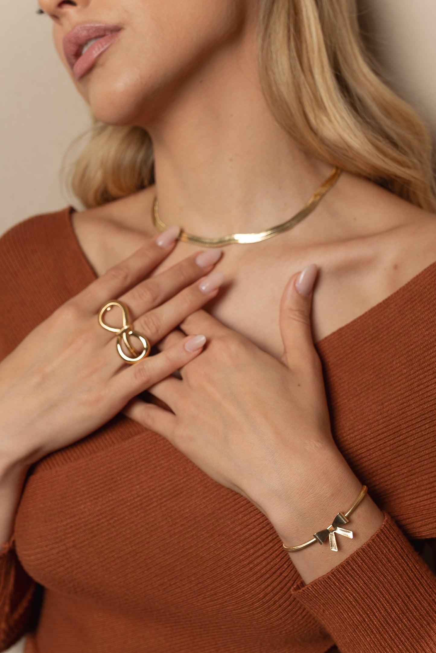 Delicate Bow Set