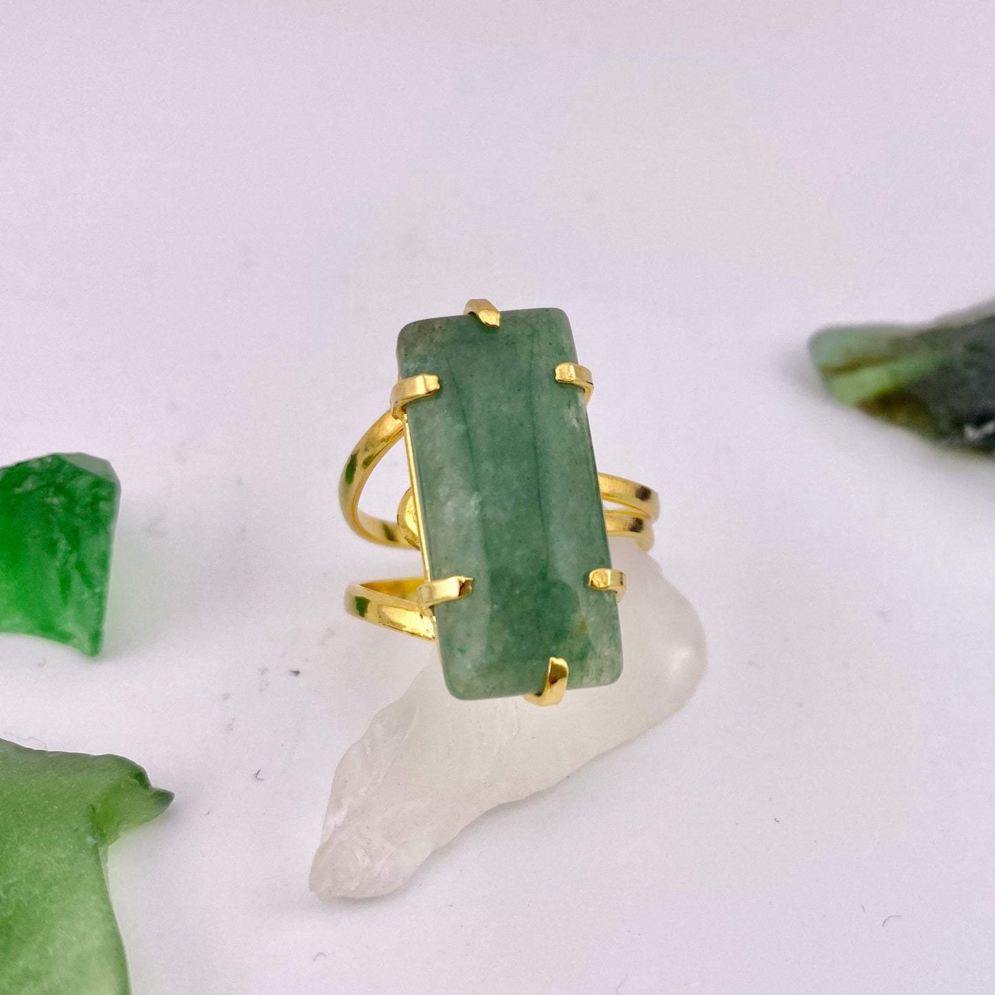 Green Quartz Rectangle Ring