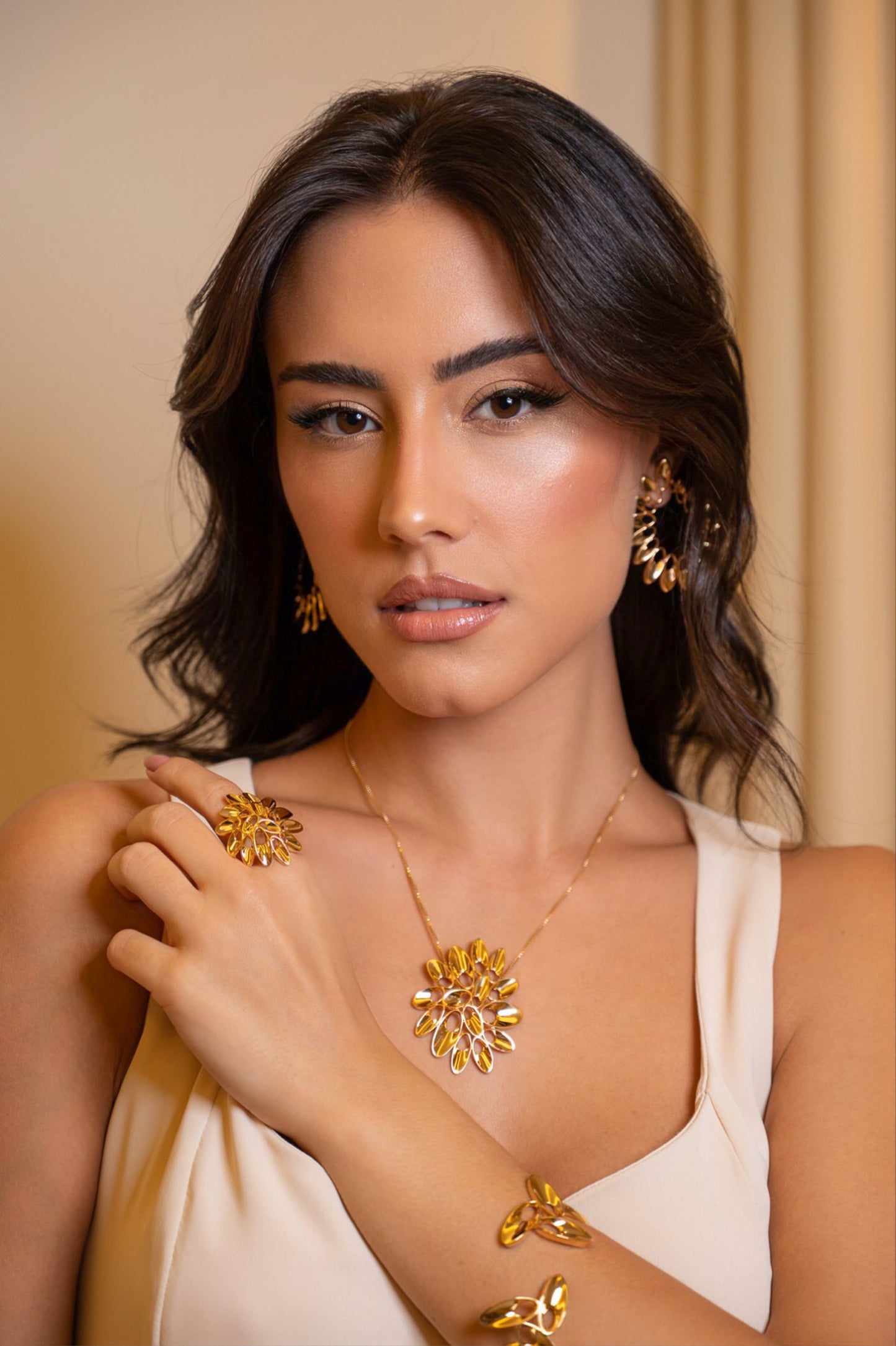 Flower Tube Statement Ring