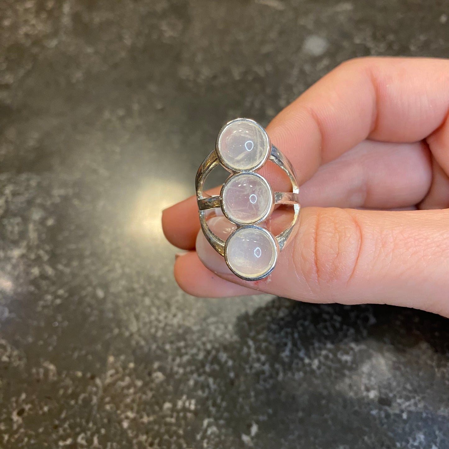 3 Tall Circles Ring