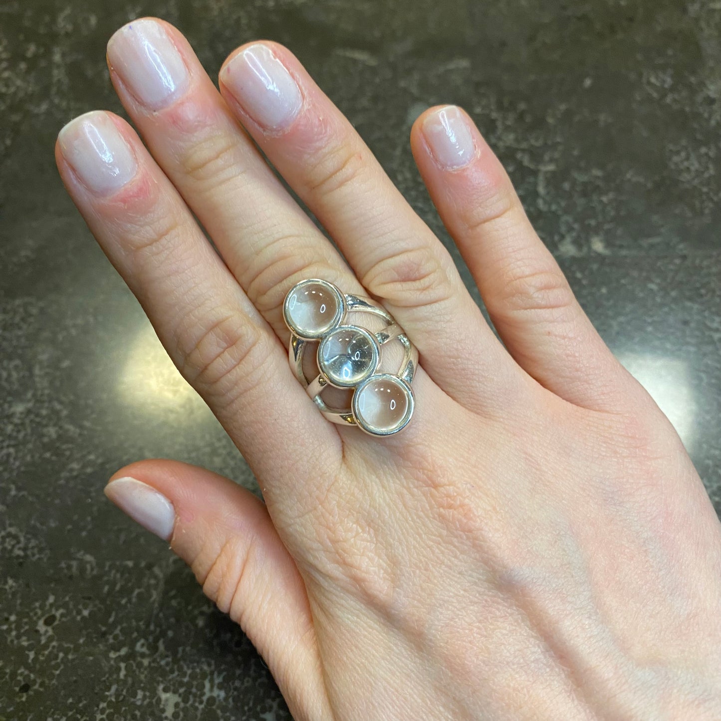 3 Tall Circles Ring