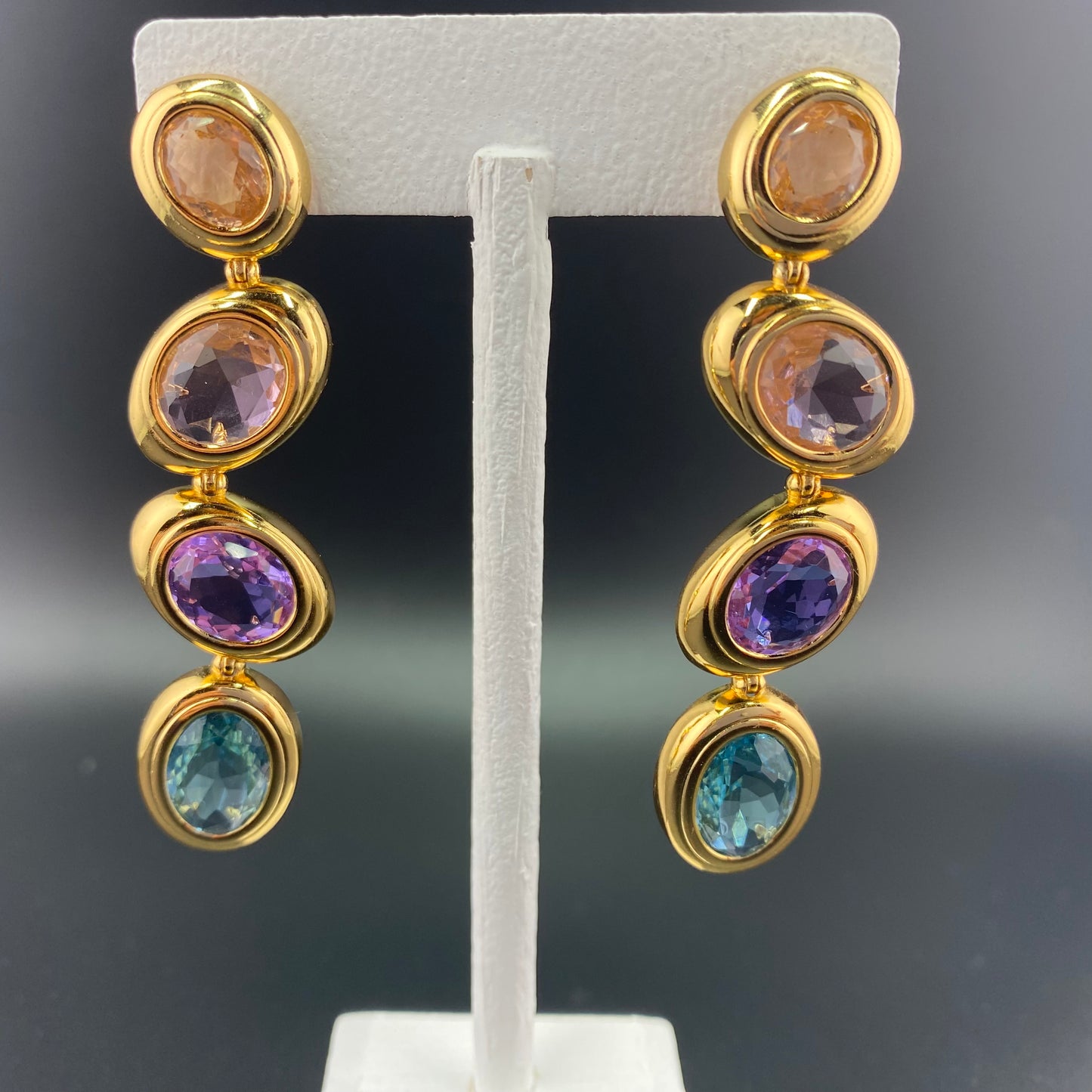 Dangle Ovals Earring