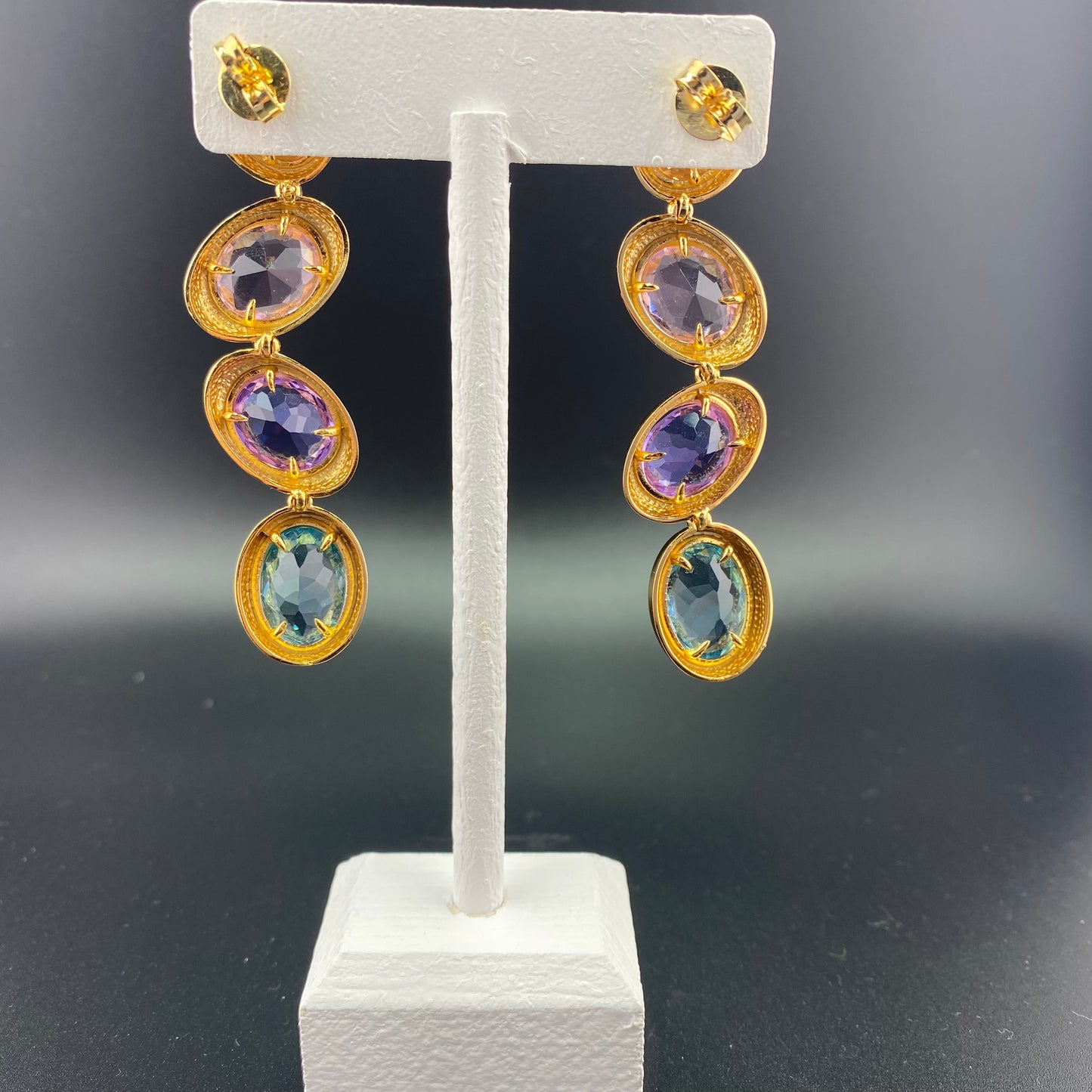 Dangle Ovals Earring