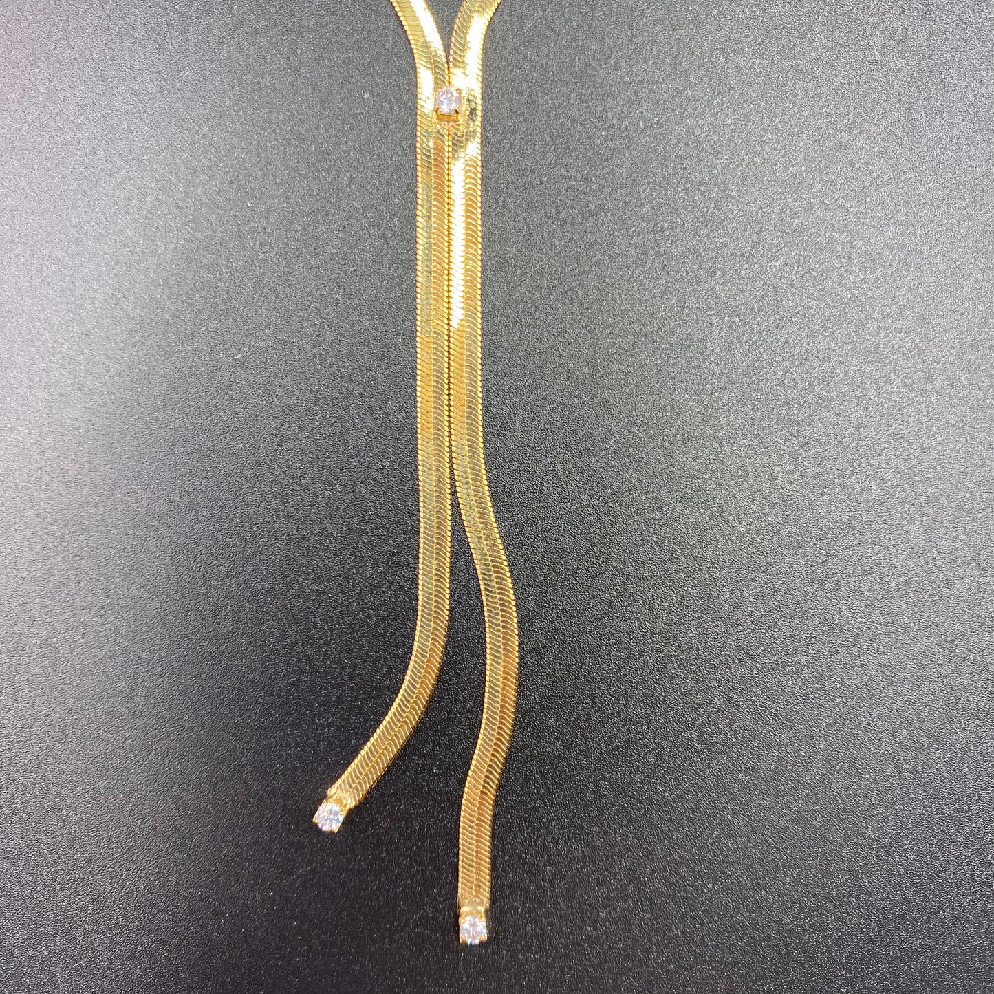 Zirconia Tie Necklace