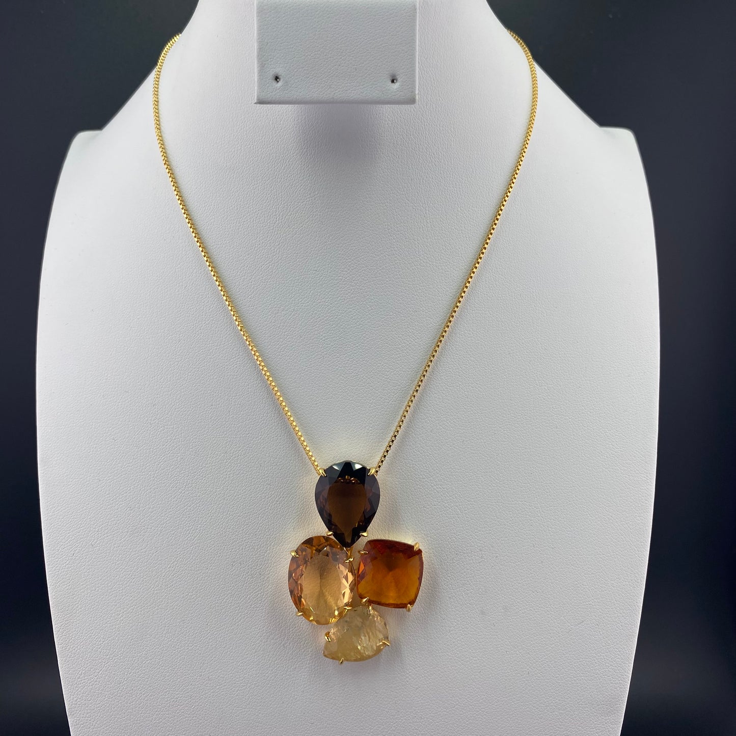 Dark Eve 4 Stones Necklace
