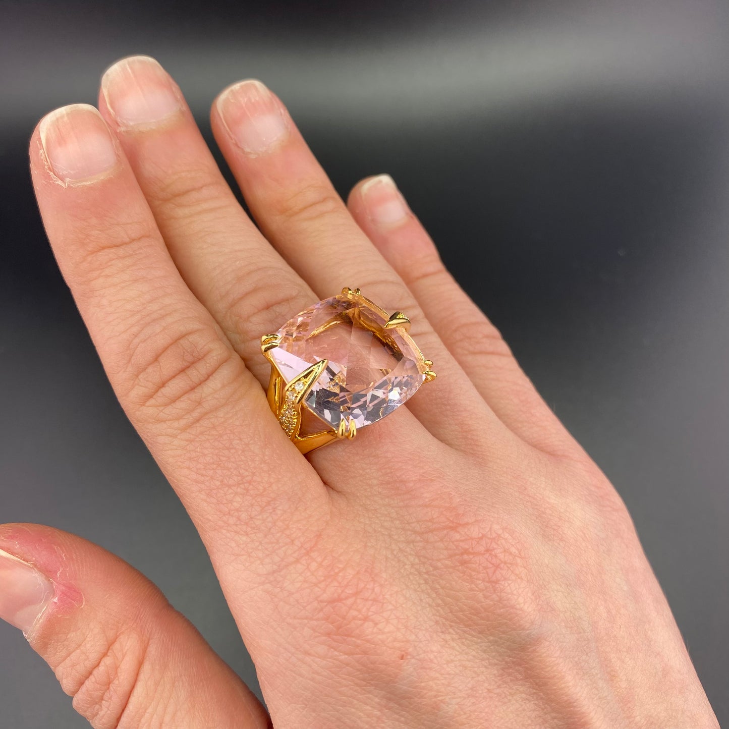 Reconstituted Kunzita Ring