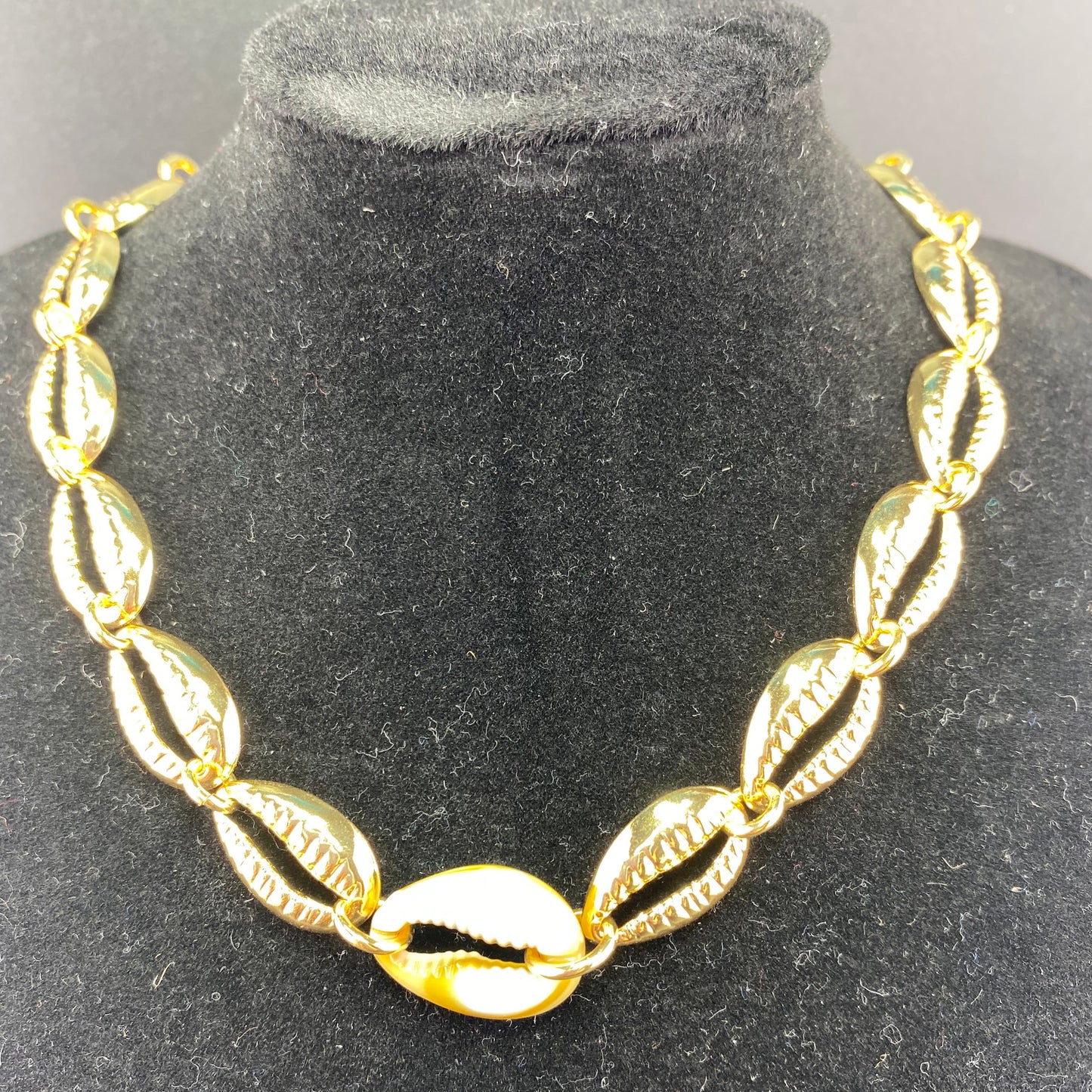 Buzios Choker