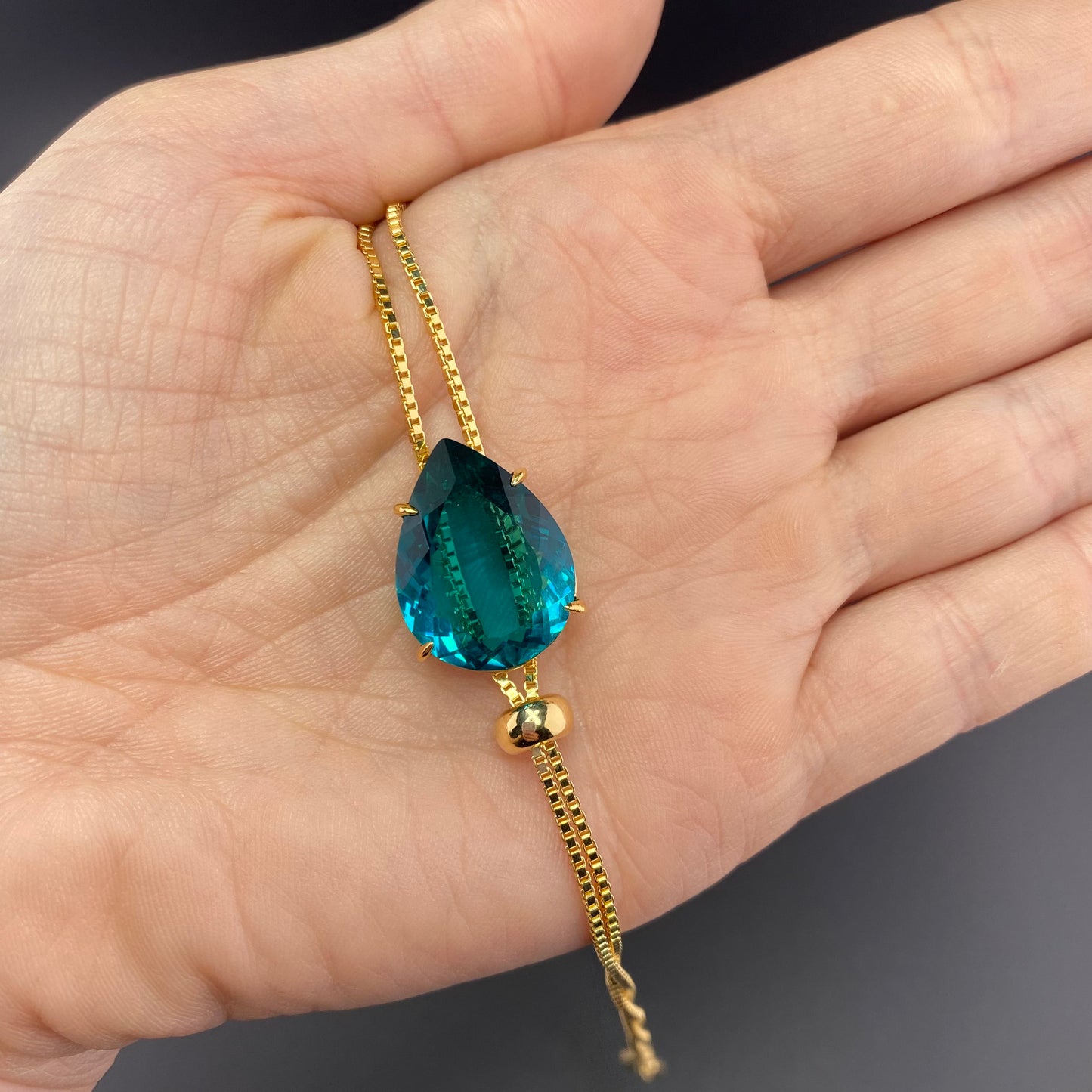 Big Drop Tie Necklace