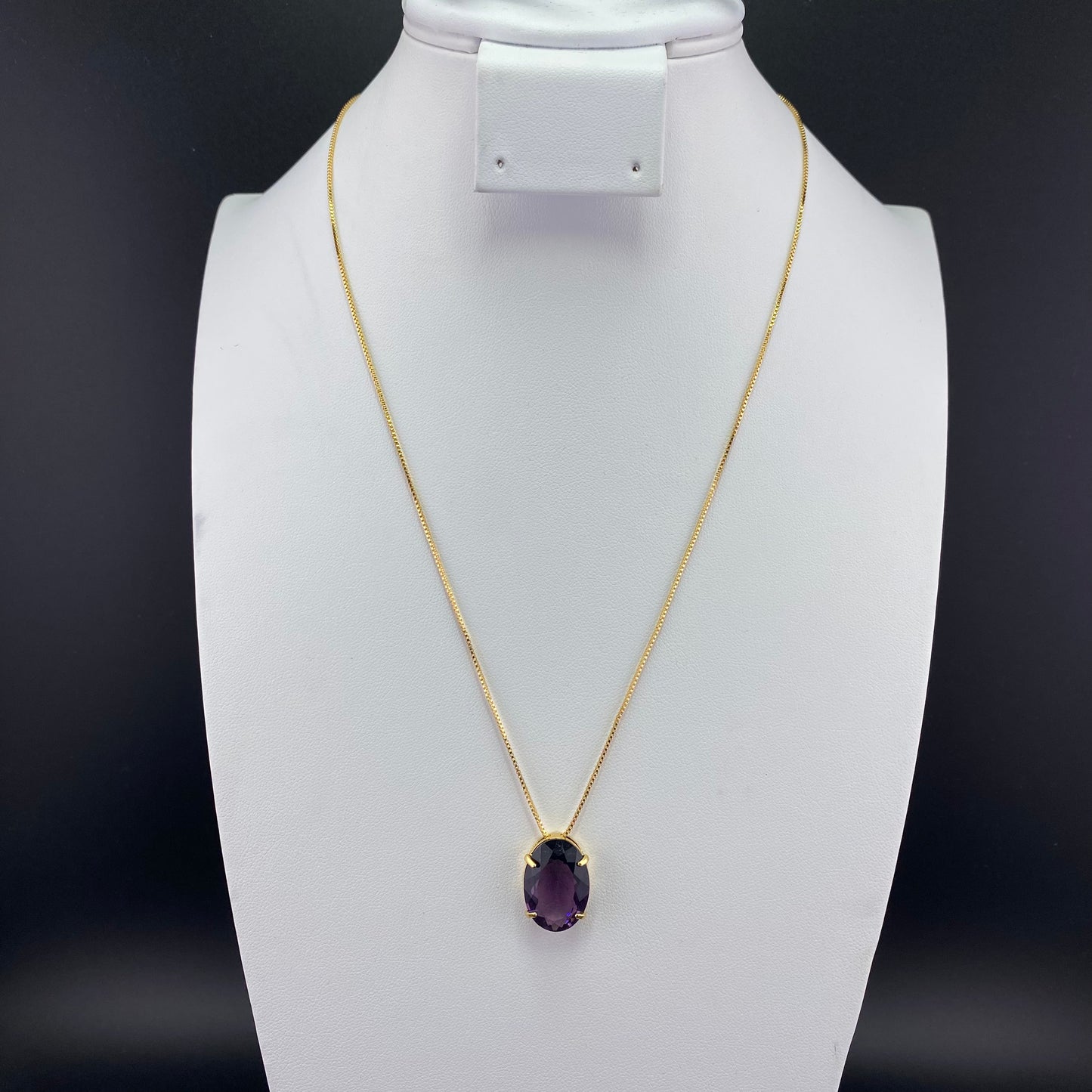 Classic Oval Stone Necklace
