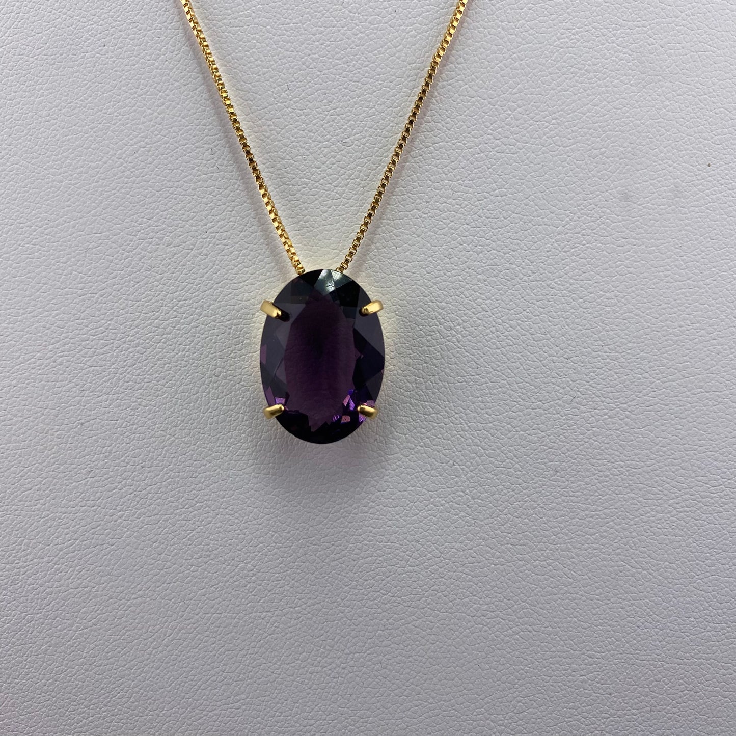 Classic Oval Stone Necklace