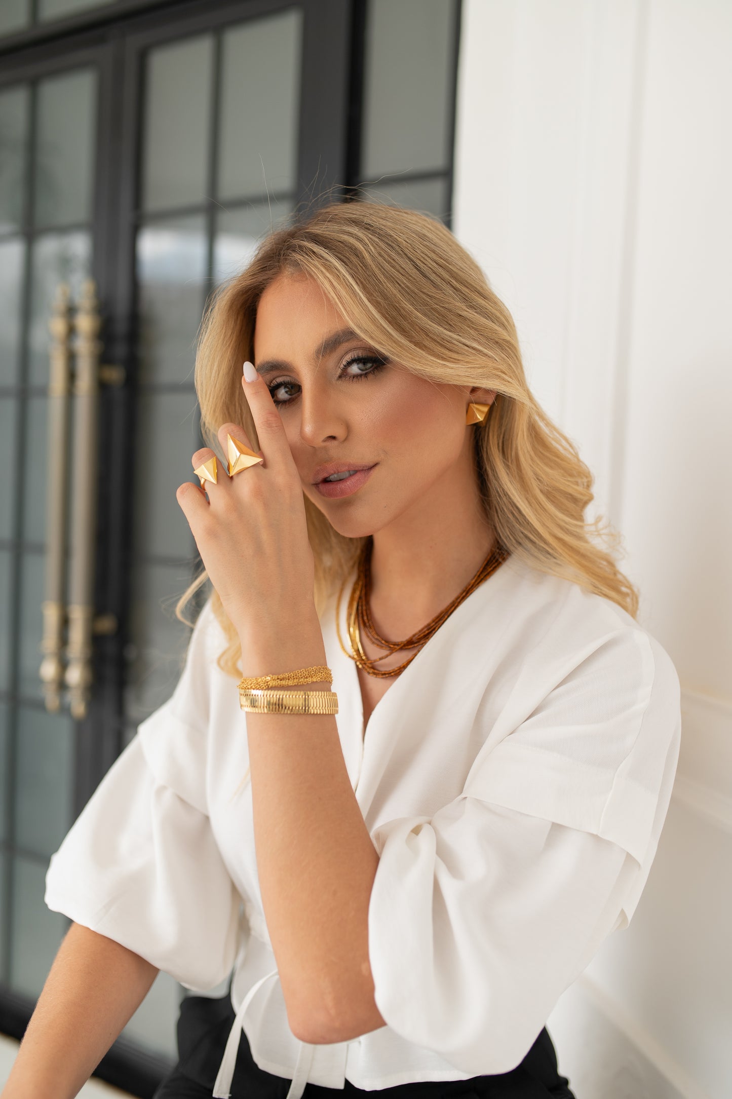Double Triangle Ring