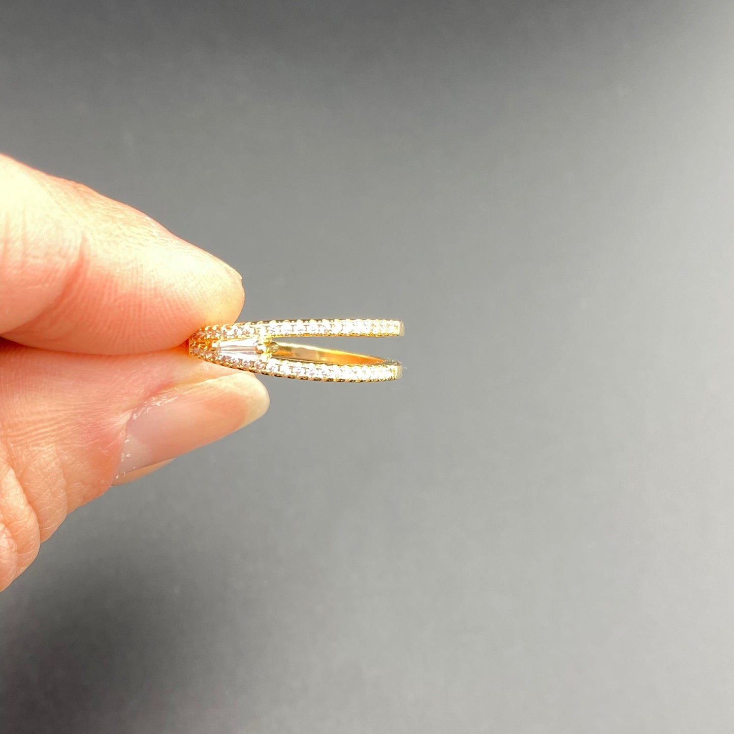 Meetings Lines ZIrconia Ring