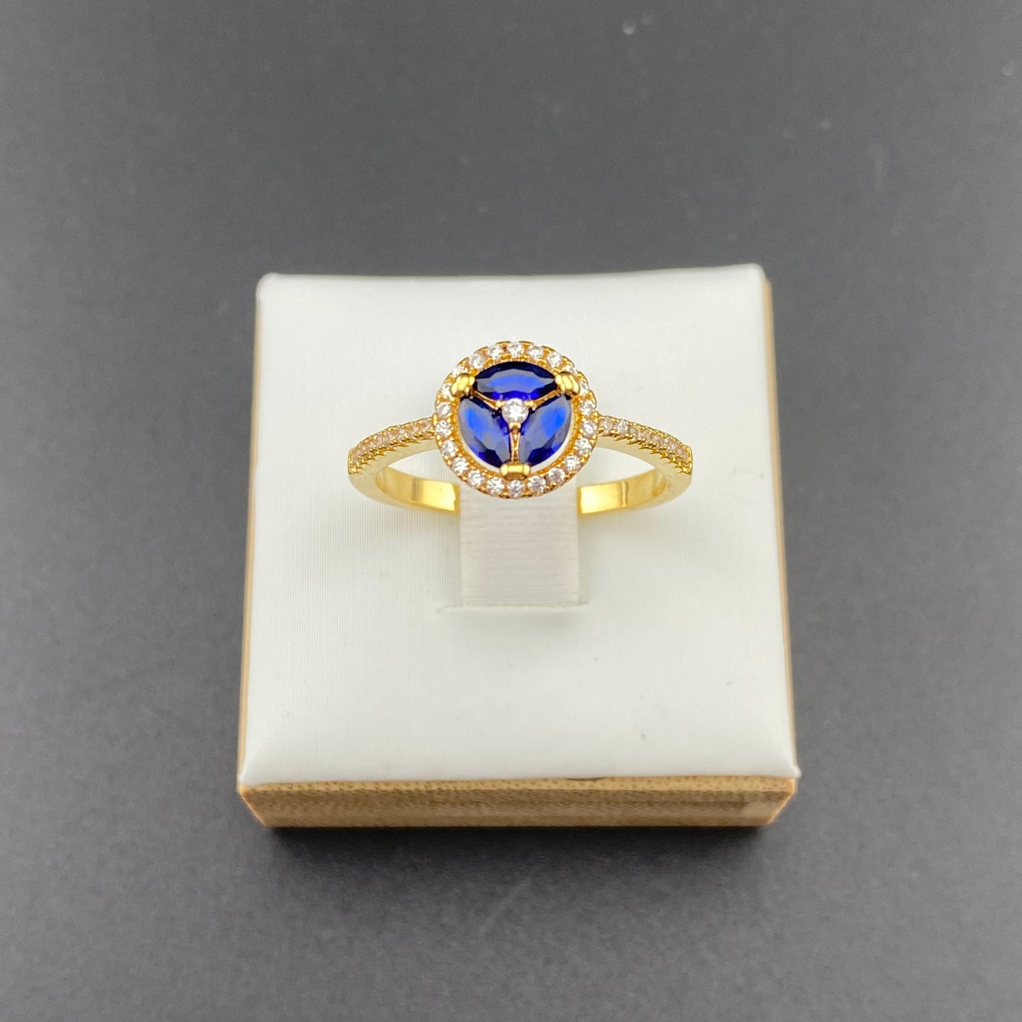 Center Light Ring