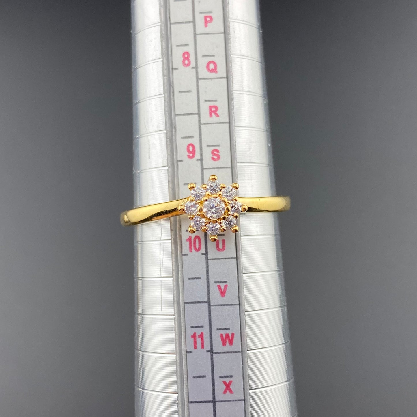 Zirconia Flower Solitaire