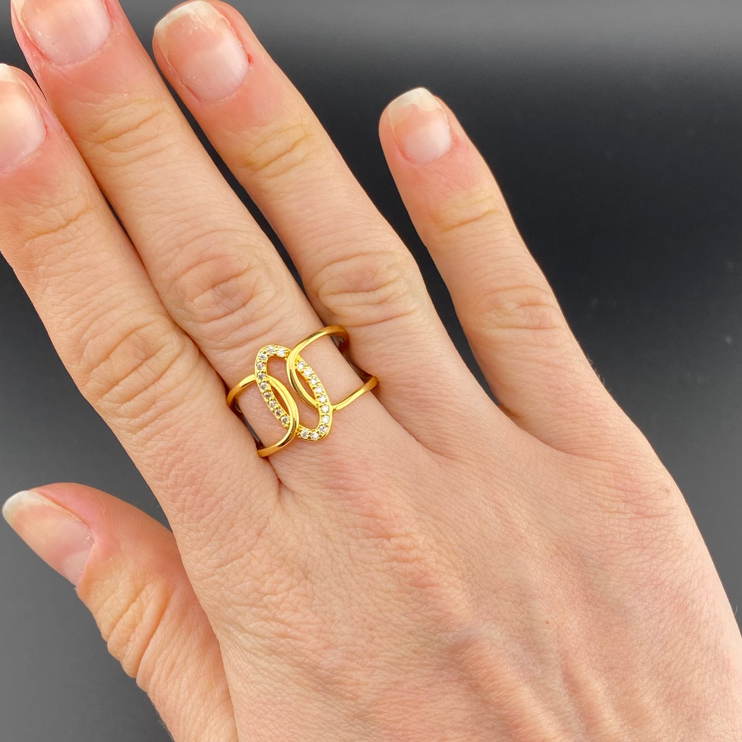 Linked Ring