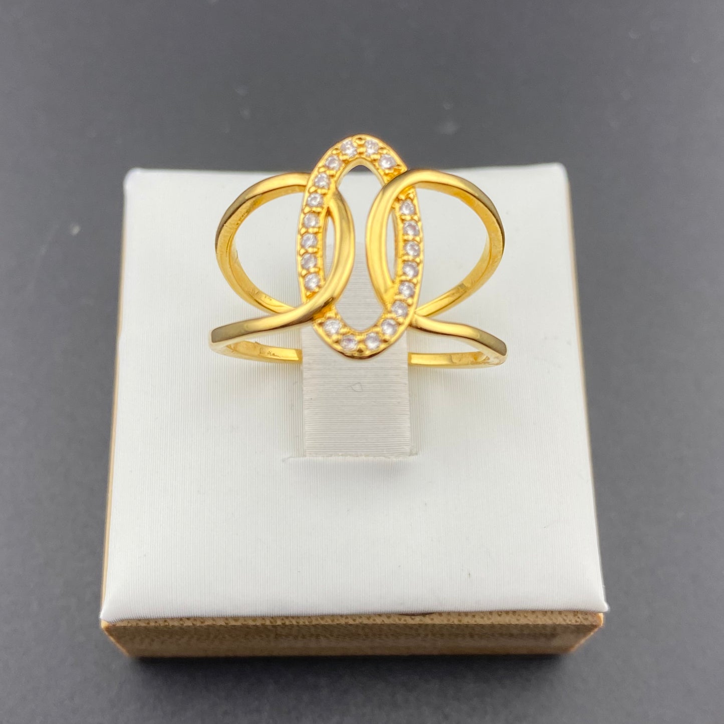 Linked Ring