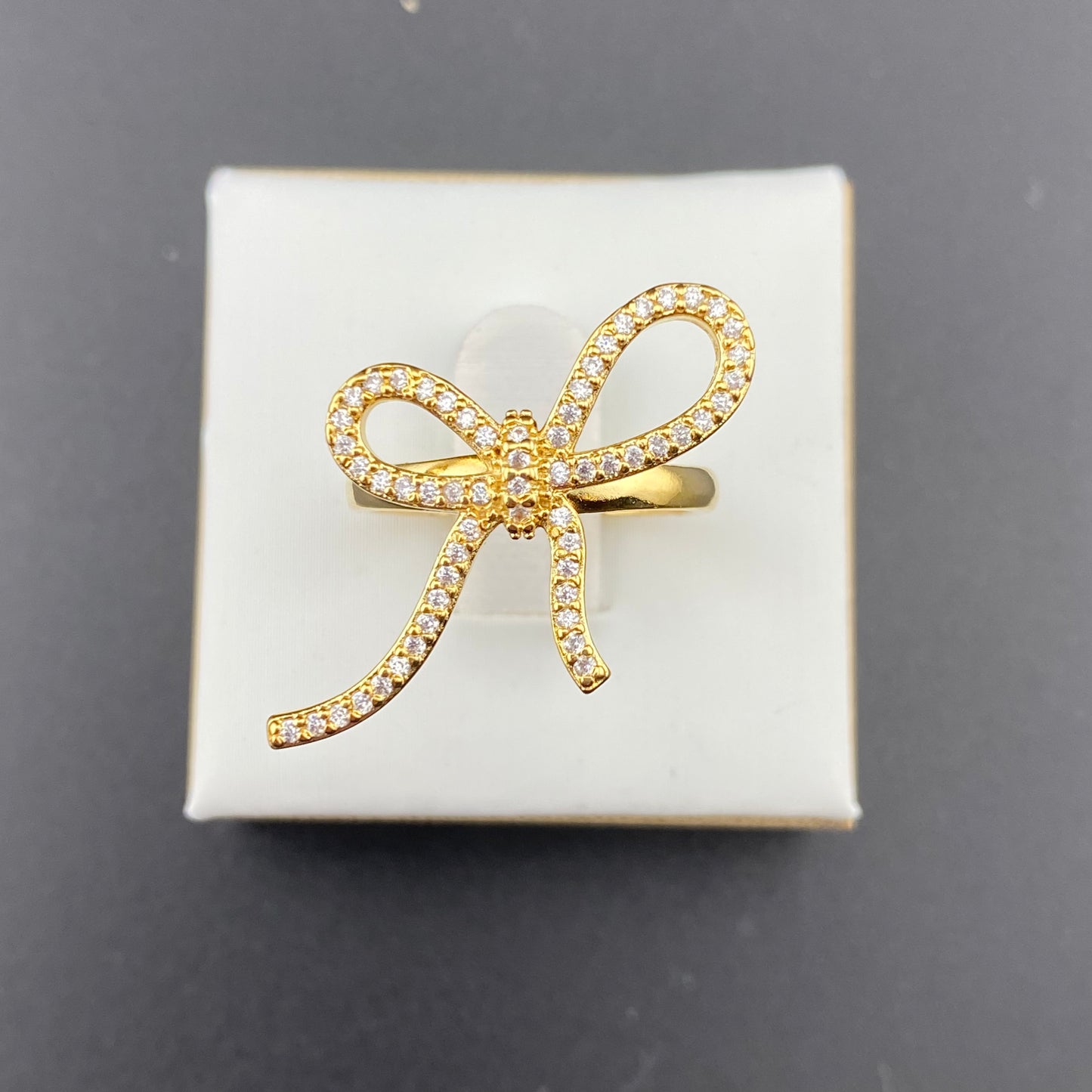Bow Ring