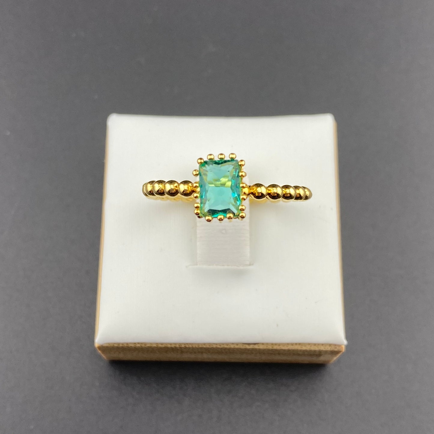 Bubbly Band Rectangle Ring