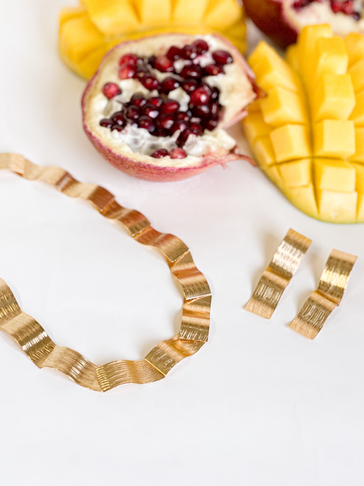 Waved Necklace