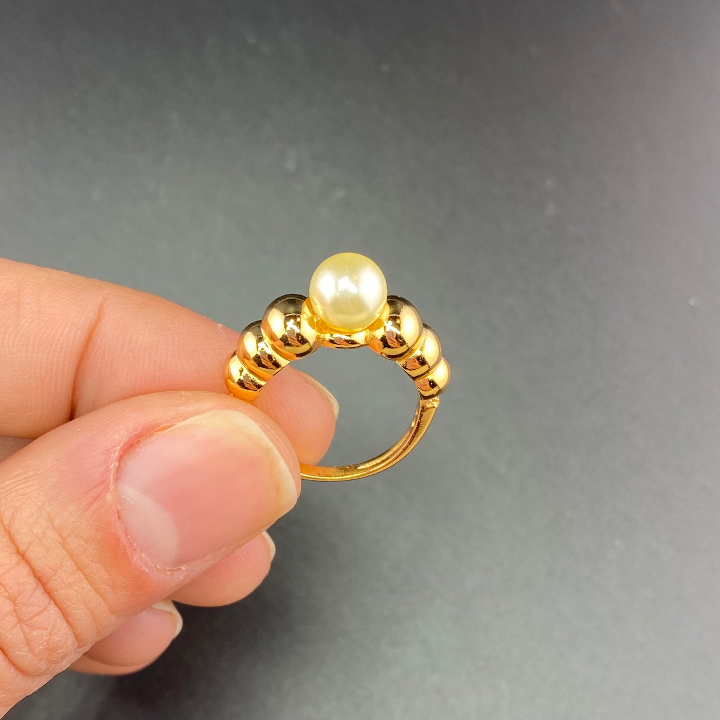 Milkshake Pearl Ring