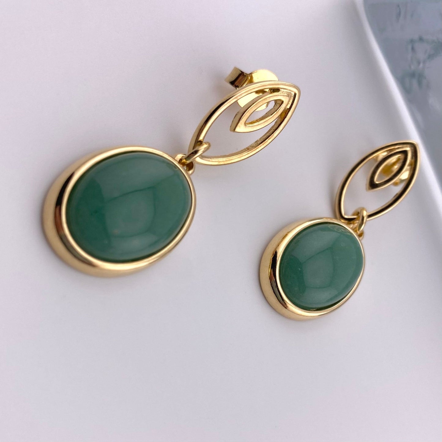 Green Agate Earring