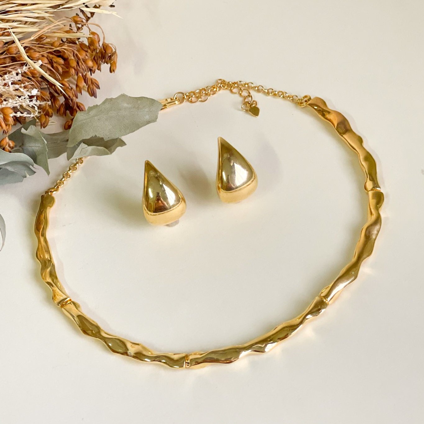Gold Drop Earrings