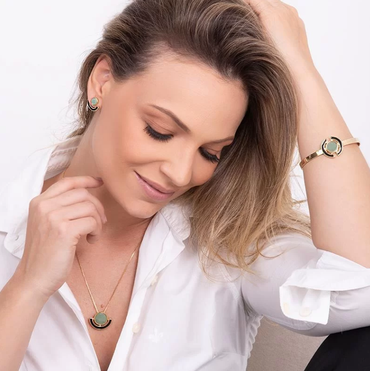 Half Target Necklace