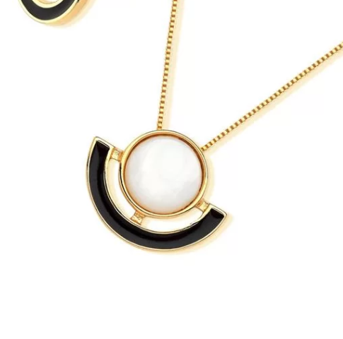 Half Target Necklace