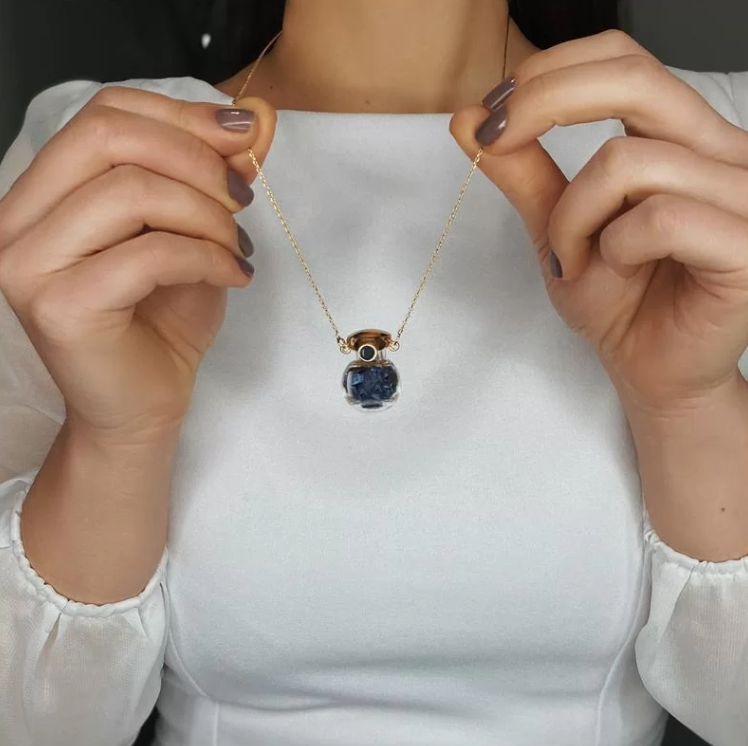 Pebble Round Eye Jar Pendulum