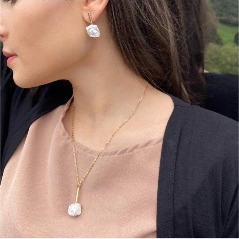 Raw Beige Amazonite Necklace