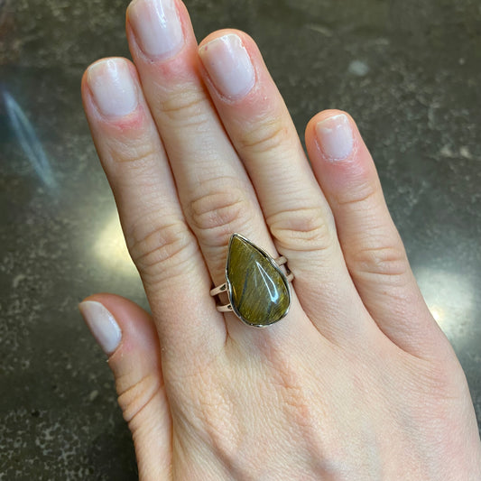 Tiger's Eye Pear Drop Ring