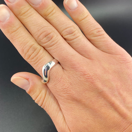 Wavy Ring