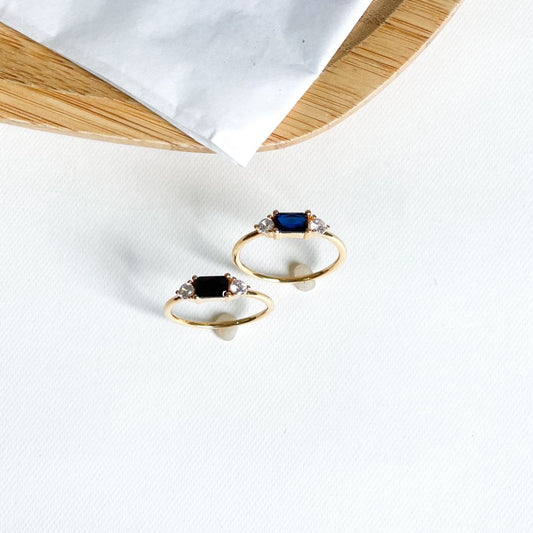 Delicate Baguette Ring